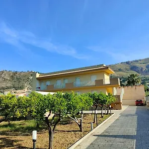 https://appartamento-roccaforte-bi-rosso-trapani.sicilyhotelsitaly.net